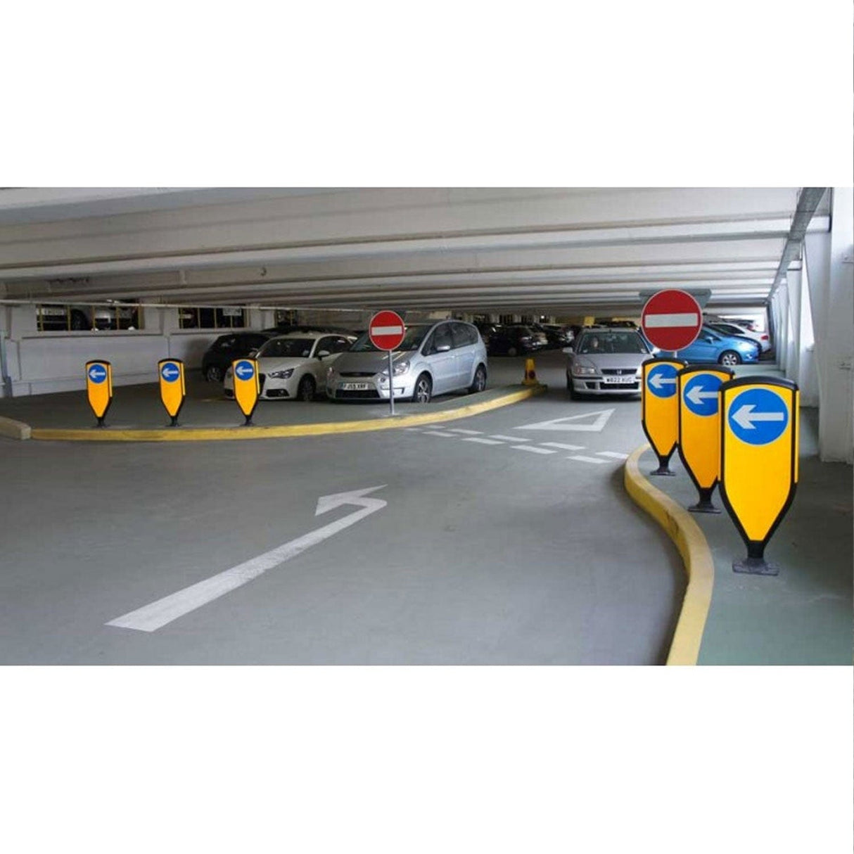 Retroreflective Reboundable Self-Righting Bollard