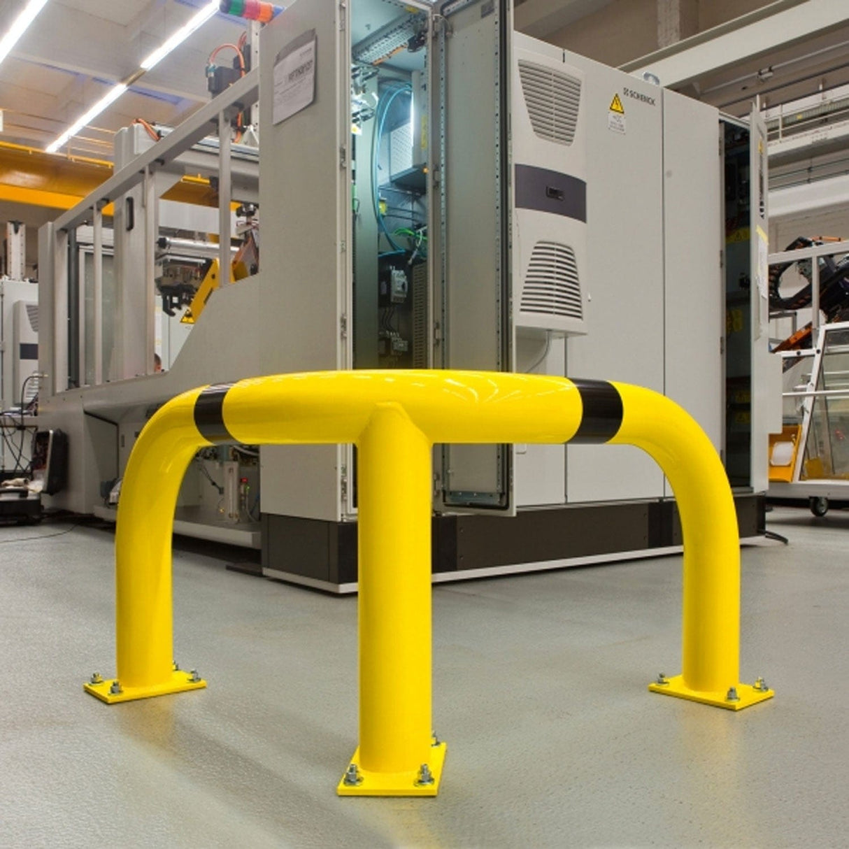 BLACK BULL Corner Protection Guard