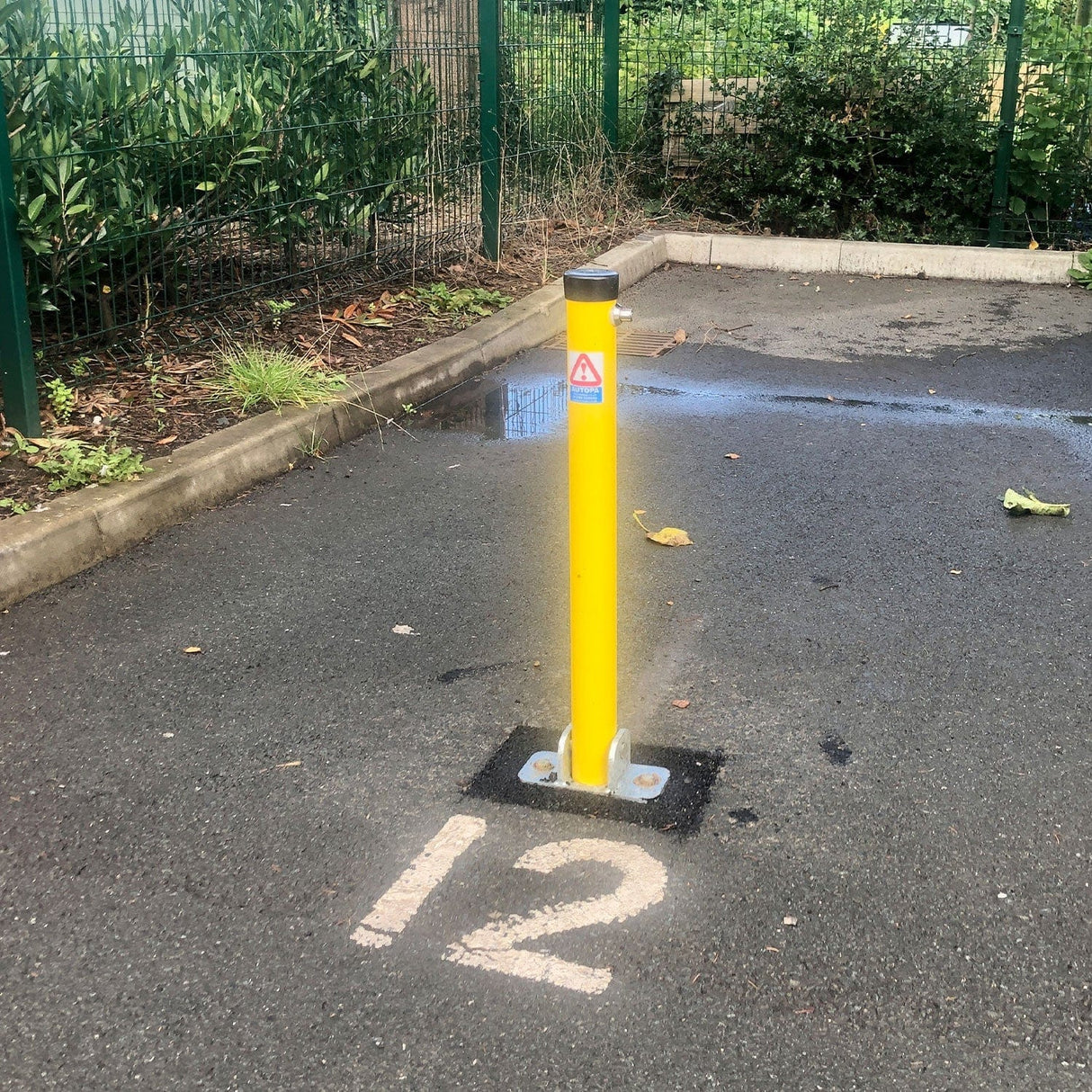 Folding Parking Post