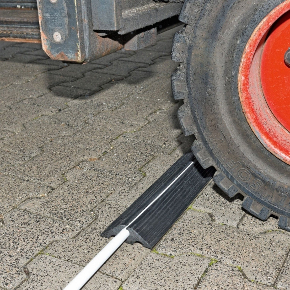 Hose-ramp-drive-over-1-channel-roll-out-10-metre-cable-protector-heavy-duty-vehicle-rubber-industrial-portable-cord-floor-wire-cover-management-hider-shield-outdoor-durable-compact-protection