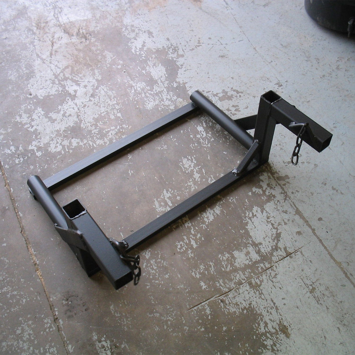 rubbish-scaffold-chute-fixing-frame-top-hopper-open-top-construction-waste-disposal-debris-removal-trash-building-waste-garbage-site-cleanup-industrial-temporary-mobile-safety-side-fixing-frame-mdpe-hdpe-chain-brackets-rubble-demolition-stackable-red