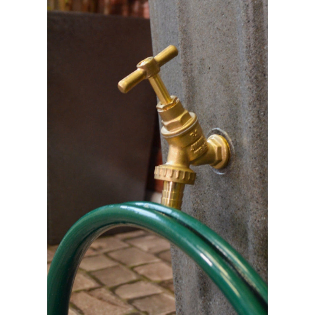Cosmo Water Butt Planter