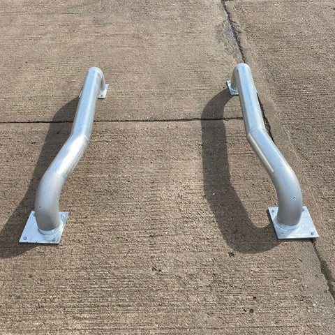 cranked-wheel-guides-stops-loading-bay-protection-steel-parking-block-warehouse-safety-barriers-heavy-duty-dock-leveler-pedestrian-workplace-forklift-bumper-industrial-galvanised-steel-yellow-powder-coated