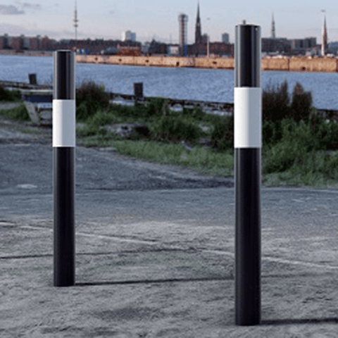 Black & White Safety Bollards