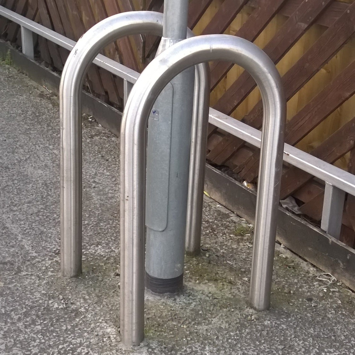 Hoop Barrier