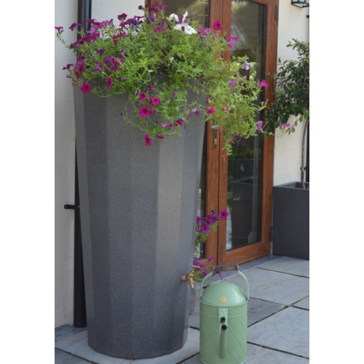 Metropolitan Water Butt Planter