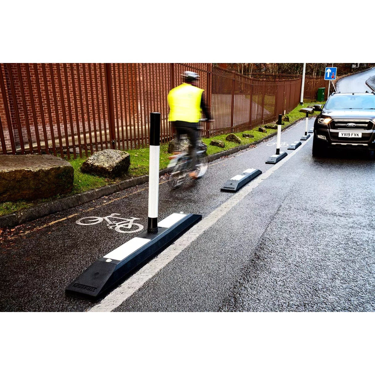 Narrow Cycle Lane
