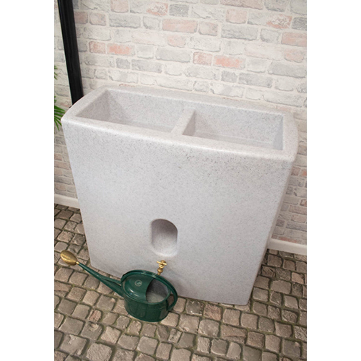 Oasis Water Butt with Double Planter