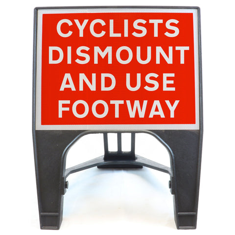 CYCLISTSDISMOUNTANDUSEFOOTWAY600X450MMMELBASWINTEXQSIGNROADSAFETYTRAFFICREDWHITESTREETSIGNAGE