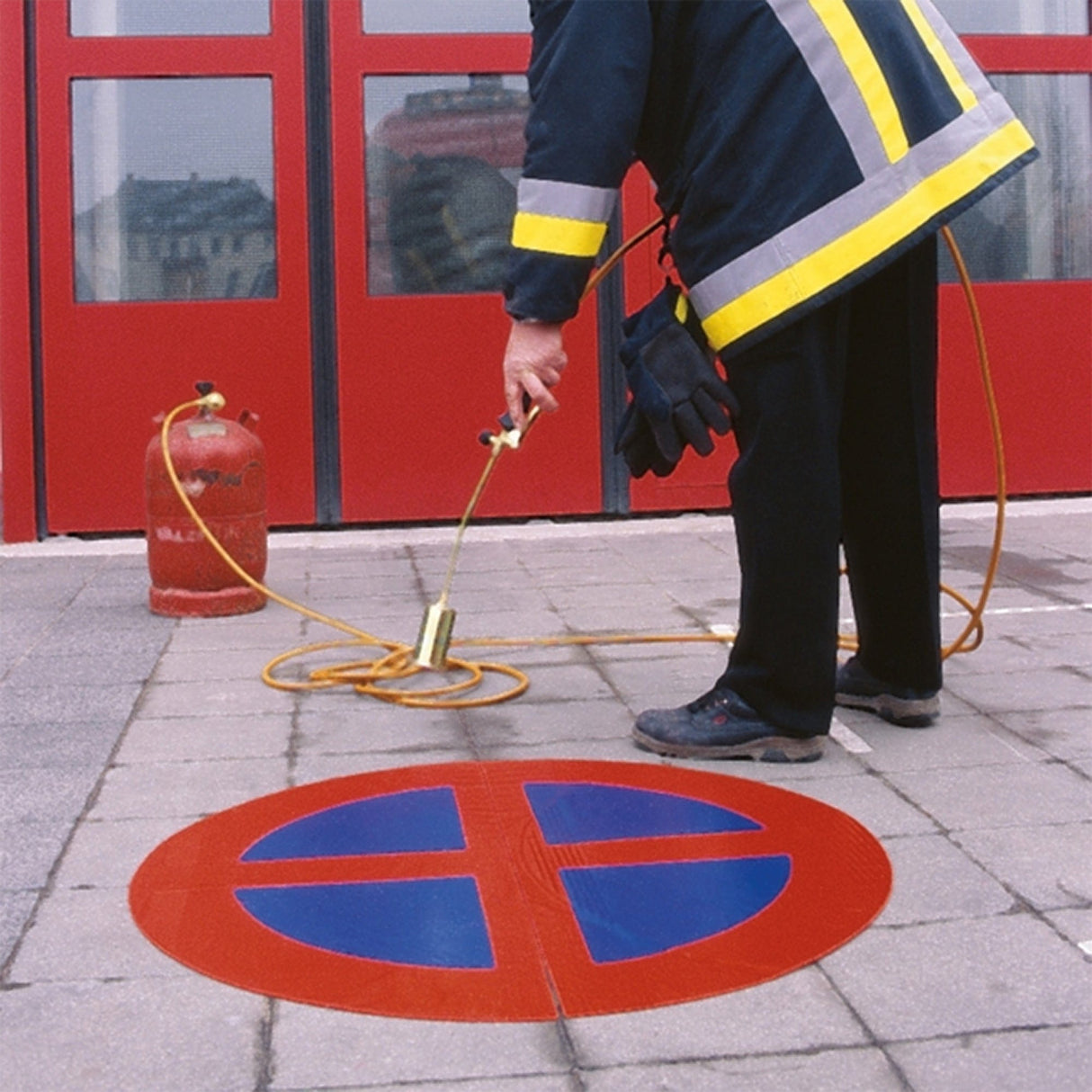 Industrial gas burner floor marking gas-fired system equipment machinery heating high-temperature heavy-duty burners for striping and painting floors