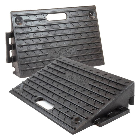 kerb-curb-ramp-melba-swintex-wheelchair-vehicle-access-ramp-black-4-6-inch-accessible-sidewalk-footpath-portable-recycled-pvc-vans-wheelie-bins-caravans-bikes-gardening-connectable--dropped-kerb-alternative-heavy-duty-temporary