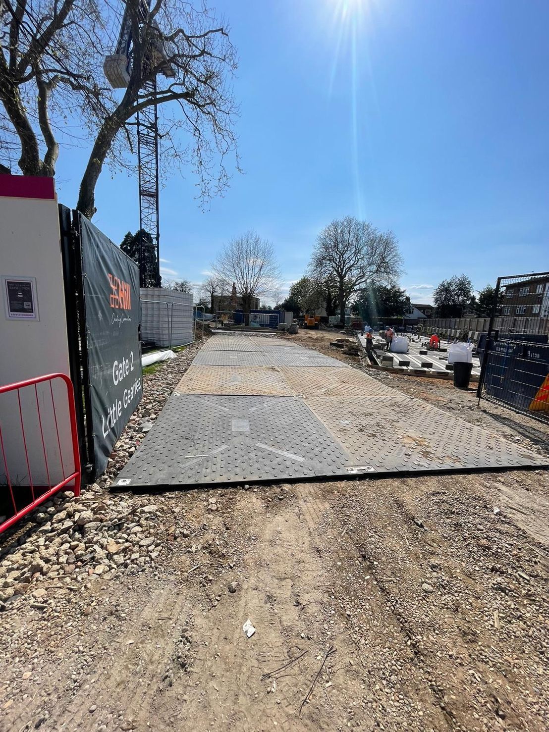 Ground protection matting Civil engineering Bog mats Site safety Ground guards Worker safety Environmental impact Heavy equipment Grass Protection Heavy Duty Access Mats construction site safety