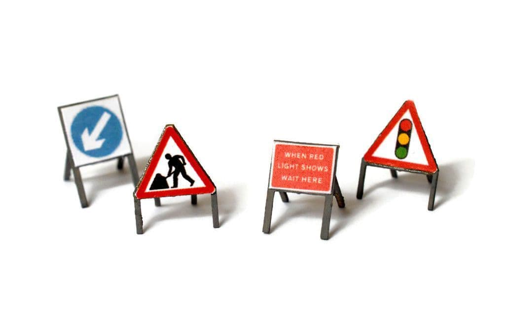 Temporary road signs Traffic flow Congestion Bridge work signs Pedestrian crossing signs Traffic sign rentals Road work signs Safety Accidents Driver awareness Travel times Traffic management