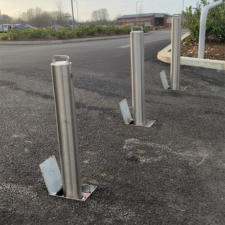 Retractable Bollards steel
