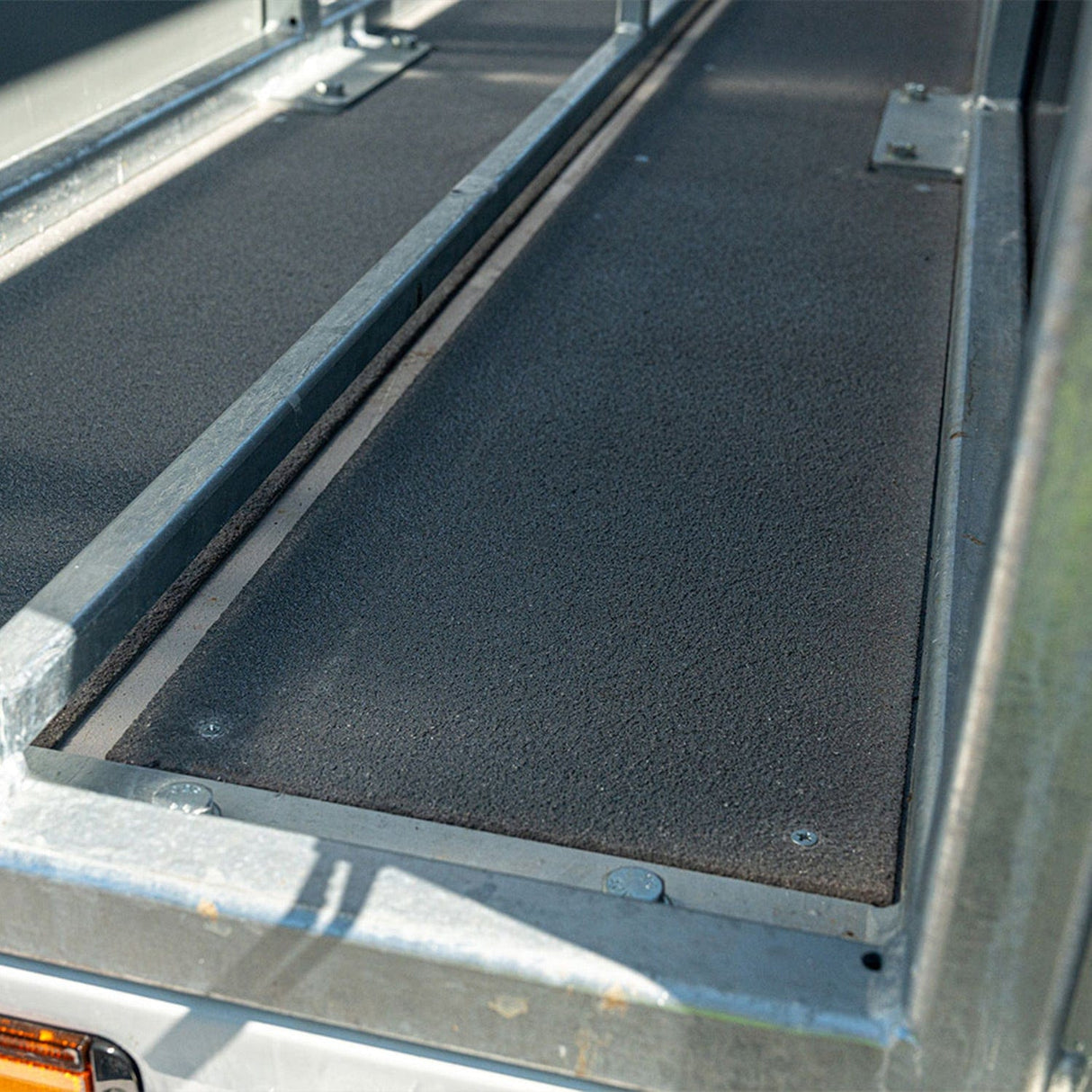 Heavy Duty Non-Slip GRP Floor Sheet