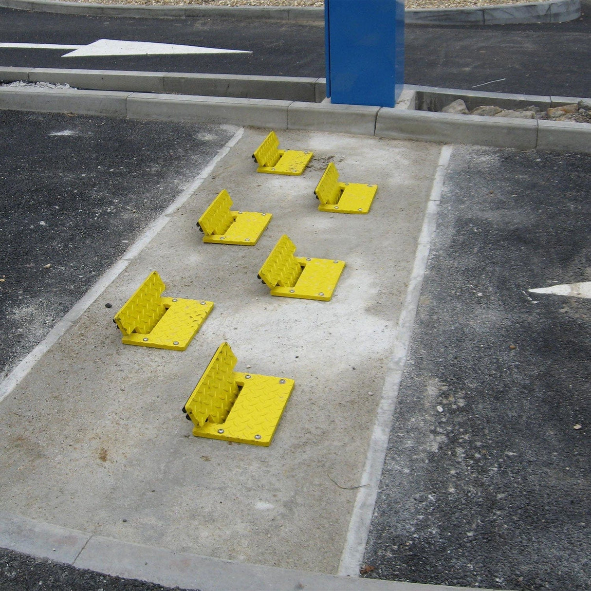 Vehicle One Way Flow Plates - Ground Submerged