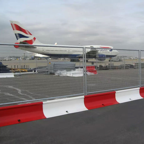 MASS-barrier-multi-applicational-safety-system-heavy-duty-traffic-pedestrian-road-safety-highway-gate-temporary-security-portable-plastic-1500mm-red-white-construction-durable-crash-parking-workforce-roadworks