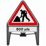 Men At Work with 600 yds Supplementary Plate 750mm Q-Sign 7001