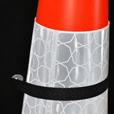 Give Way to Oncoming Traffic 750mm Circle Hangman Sign (Single Cone) 615