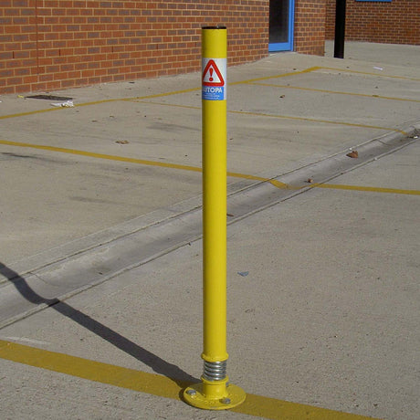 Sprung Boundary Post
