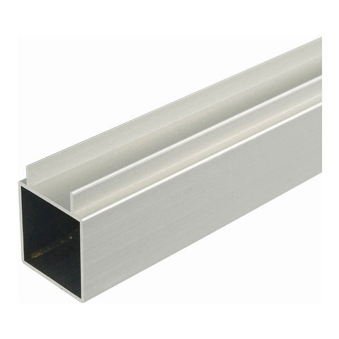 Enhance your 25mm square tube system with our double fin, enabling direct use of 15mm cladding boards. Crafted from self-coloured aluminium, this tube with fin securely holds thin timber or other boards. Effortlessly install by sliding boards into place within the fin.