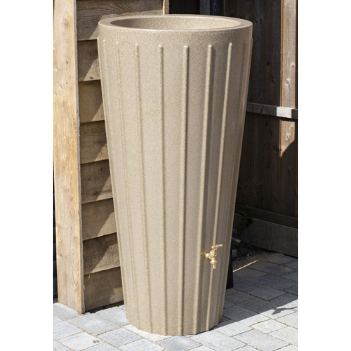 Cosmo Water Butt Planter