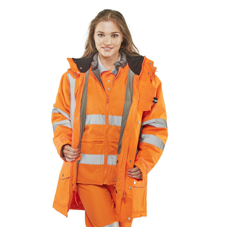  Waterproof Jacket & Bodywarmer