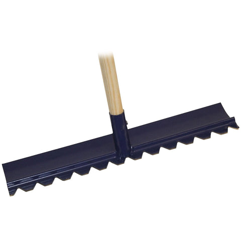 fairport-concrete-rake-5-foot-handle-concrete-placer-levelling-screeding-heavy-duty-gauge-steel-construction-finishing-tool-cement-masonry-building-site-supplies-equipment-trowel-wood-handled