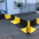 flood-fence-containment-flood-prevention-control-barrier-protection-water-mitigation-floodwall-defence-walls-barricades-emergencies-yellow-black-lightweight-slimline-reusable-portable-steel-corner-unit-durable-robust-emergency-inner-outer-facing