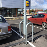 lamp-post-protection-barrier-hoop-protective-galvanised-steel-concrete-in-bolt-down-ragged-flanged-ev-charging-bollard-street-light-impact-protection-parking-lot-carpark-traffic-safety-street-furniture-heavy-duty-industrial