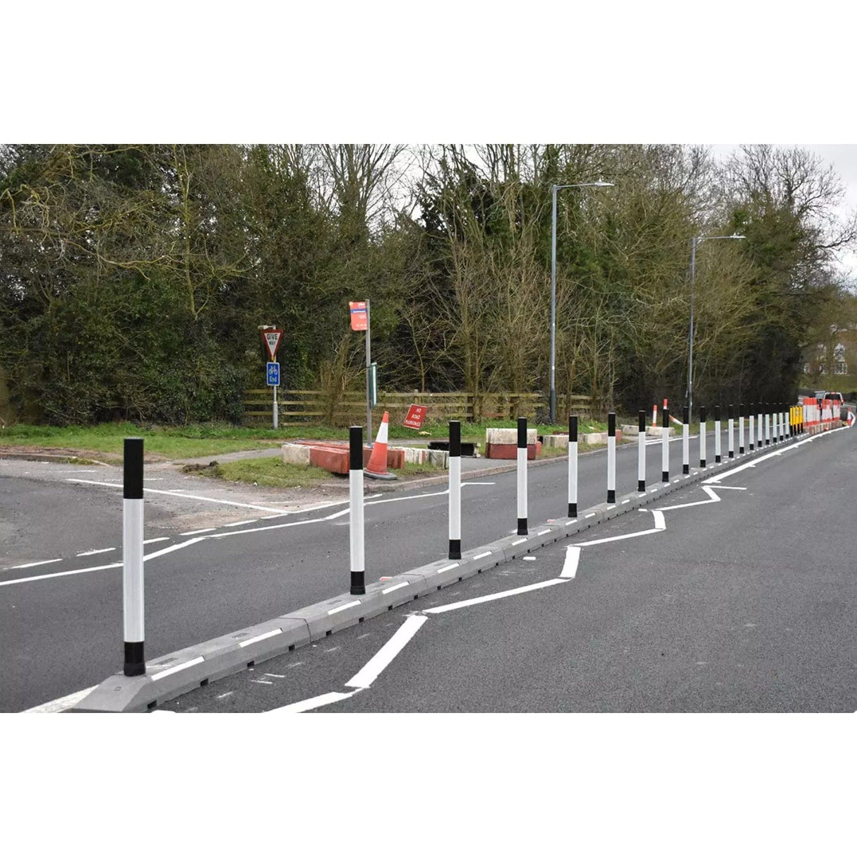 Narrow Cycle Lane