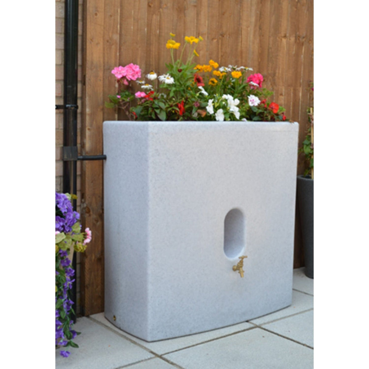 Oasis Water Butt with Double Planter