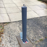 GL900-retractable-telescopic-round-parking-post-900mm-galvanised-steel-stainless-steel-retractapost-autopa-bollard-security-bollards-traffic-management-removable-industrial-car-park-heavy-duty-urban-parking-lot-weather-resistant-durable-outdoor