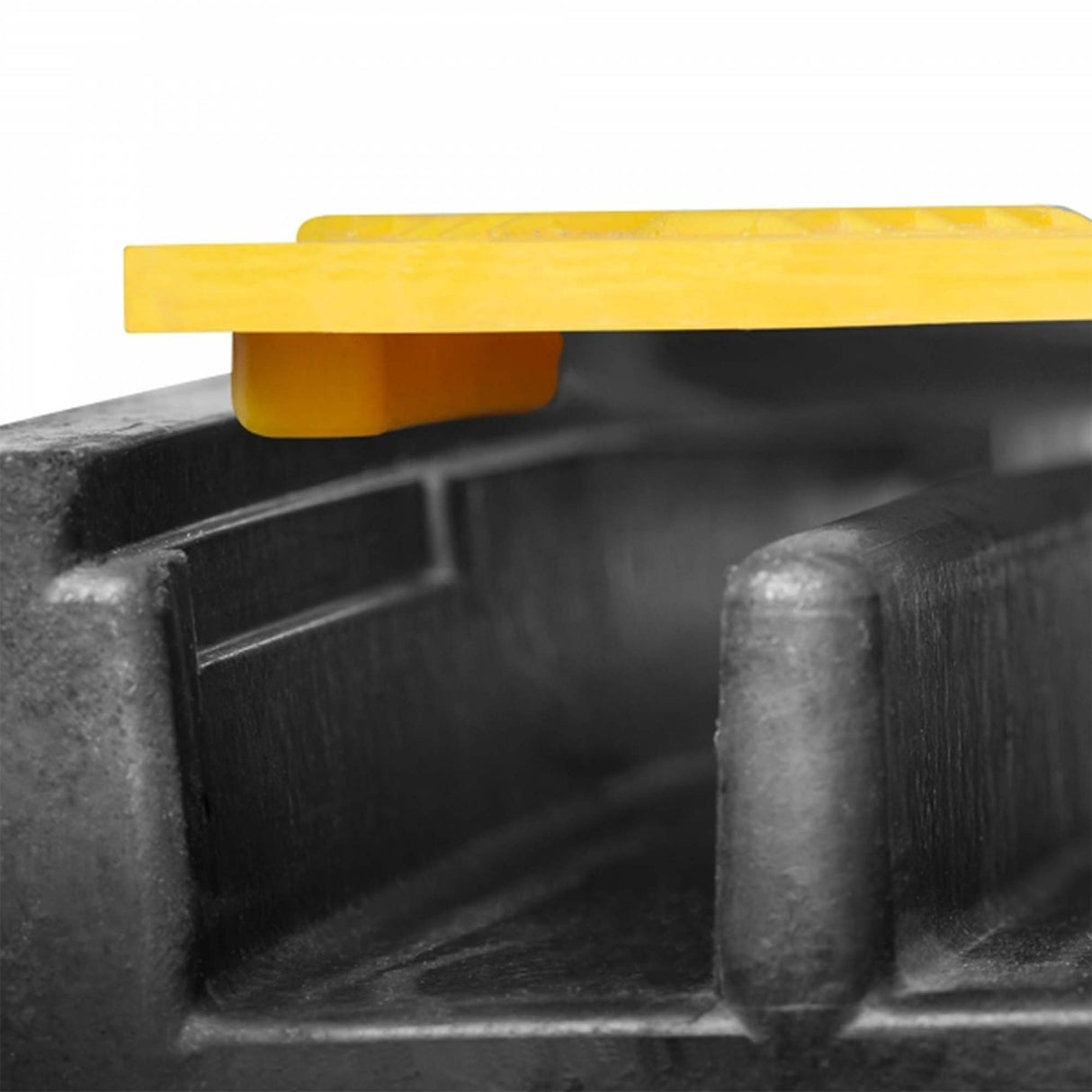 5-channel-Cable-protection-hose-ramp-channel-yellow-and-black-heavy-duty-outdoor-rubber-durable-industrial-flexible-roadworks-safety--middle-section-piece