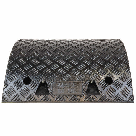 Black speed bump speed ramp 50mm 10mph 75mm 5mph