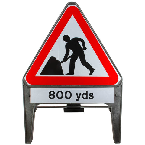 Men At Work with 800 yds Supplementary Plate 750mm Q-Sign 7001