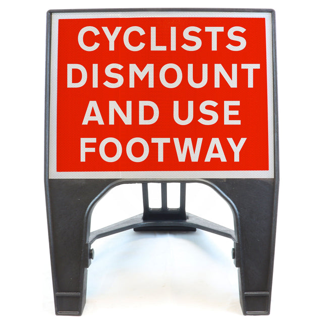 CYCLISTSDISMOUNTANDUSEFOOTWAY600X450MMMELBASWINTEXQSIGNROADSAFETYTRAFFICREDWHITESTREETSIGNAGE