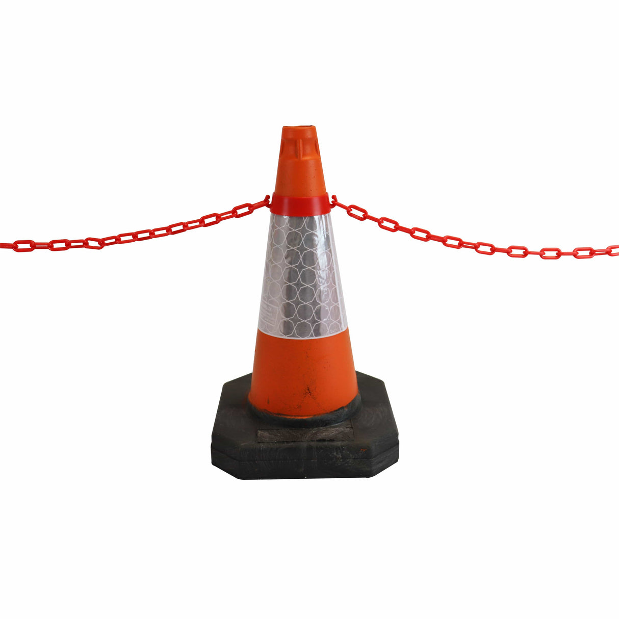 Cone Chain Barrier Kit - 5 x 500mm Road Cones, 5 Chain holders, 5 x ChainsCone Chain Barrier Kit Road cones Chain holders Chains Traffic control equipment Safety barriers Crowd control barriers Road safety products Construction site equipment Barrier systems 750mm