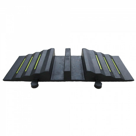 Rubber-hose-ramp-Cable-ramp-Protector-Heavy-duty-Outdoor-Durable-Flexible-Driveway-Garage-Parking-lot-wires-outdoor-vehichle-road